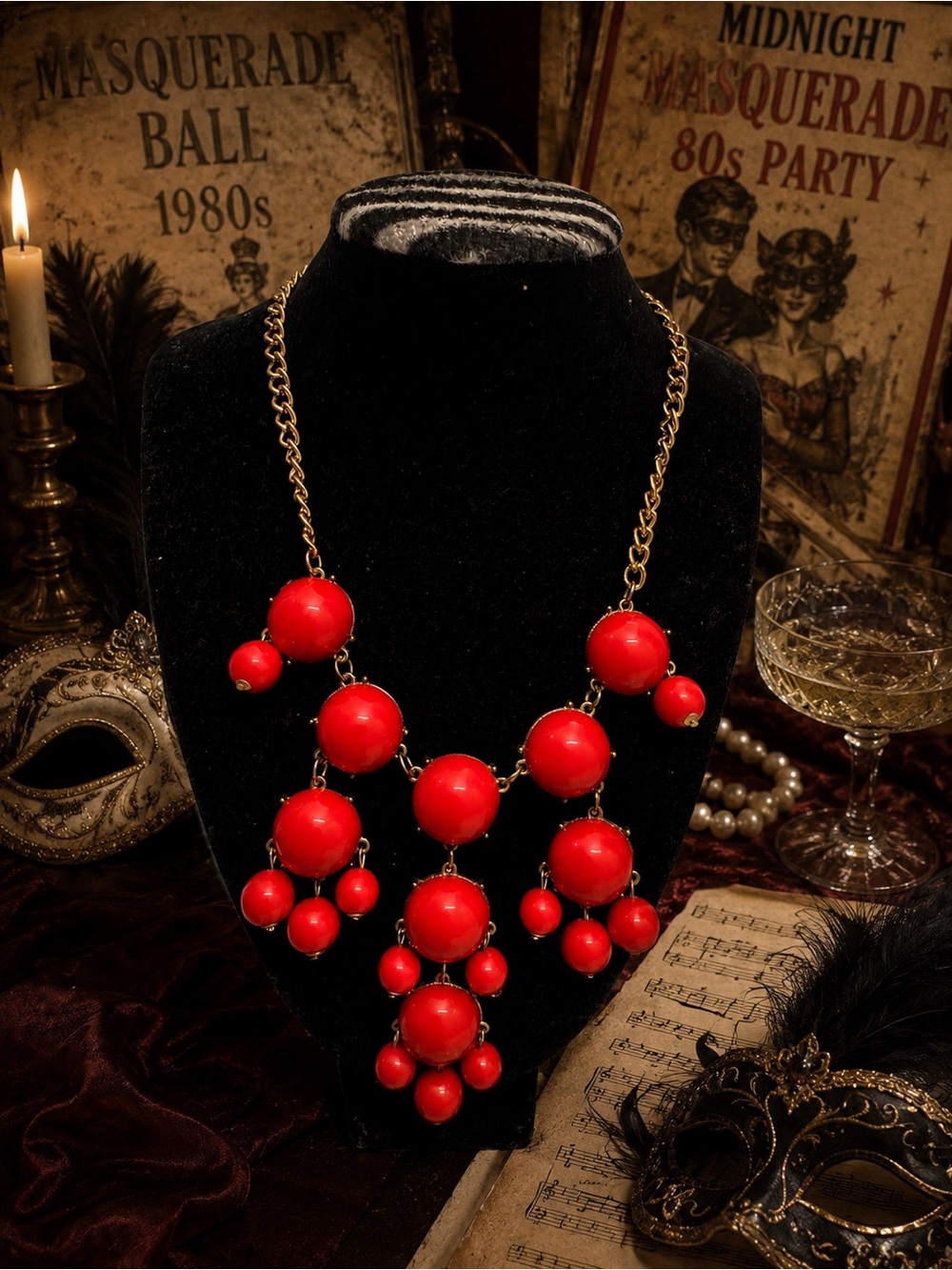 Vintage costume necklace